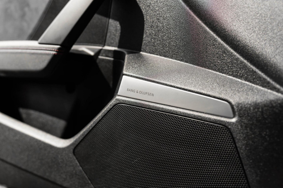 Audi A3 Limousine 2.5 TFSI RS 3 quattro PANO LED VOL