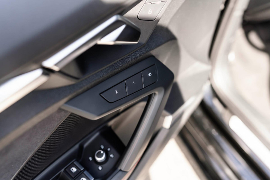 Audi A3 Limousine 2.5 TFSI RS 3 quattro PANO LED VOL