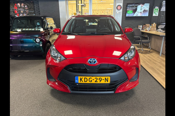Toyota Yaris 1.5 Hybrid Active / automaat / Navigatie / camera / cruise-control