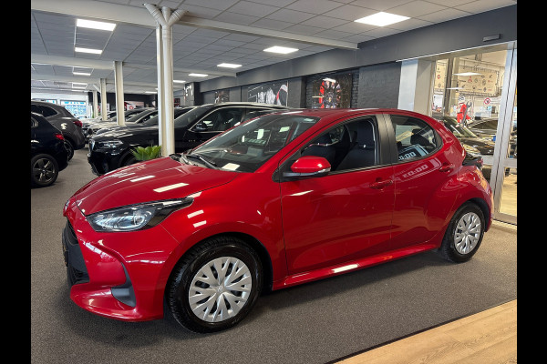 Toyota Yaris 1.5 Hybrid Active / automaat / Navigatie / camera / cruise-control