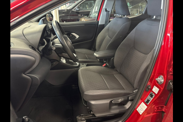 Toyota Yaris 1.5 Hybrid Active / automaat / Navigatie / camera / cruise-control