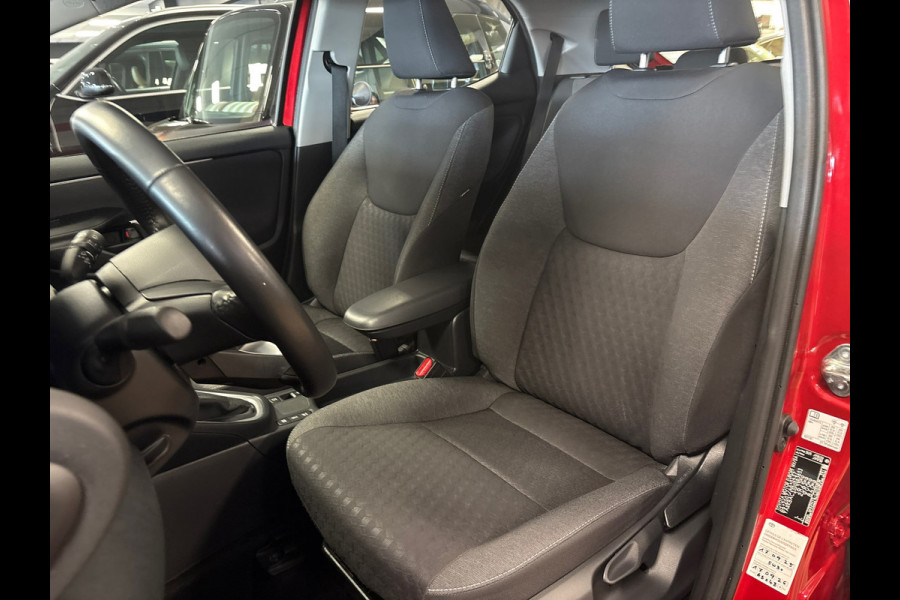 Toyota Yaris 1.5 Hybrid Active / automaat / Navigatie / camera / cruise-control