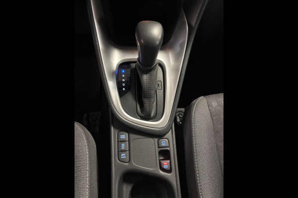 Toyota Yaris 1.5 Hybrid Active / automaat / Navigatie / camera / cruise-control