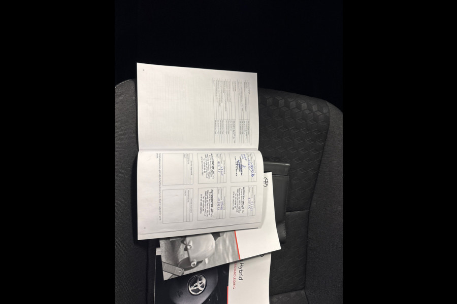 Toyota Yaris 1.5 Hybrid Active / automaat / Navigatie / camera / cruise-control