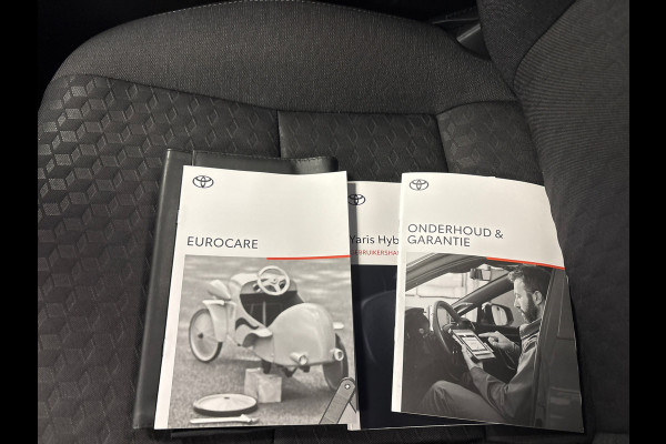 Toyota Yaris 1.5 Hybrid Active / automaat / Navigatie / camera / cruise-control