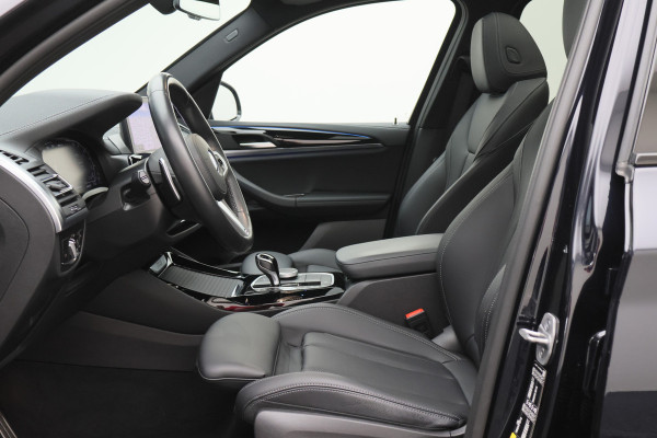 BMW X3 xDrive30e High Executive M-pakket Laser, Panoramadak, Leer, 360° Camera, Apple CarPlay, Head-Up, 20''