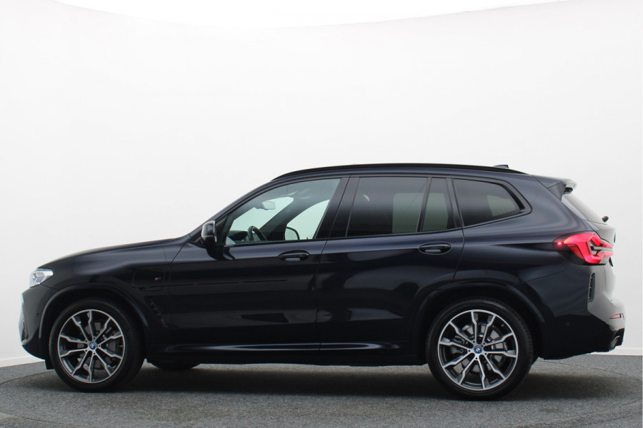 BMW X3 xDrive30e High Executive M-pakket Laser, Panoramadak, Leer, 360° Camera, Apple CarPlay, Head-Up, 20''