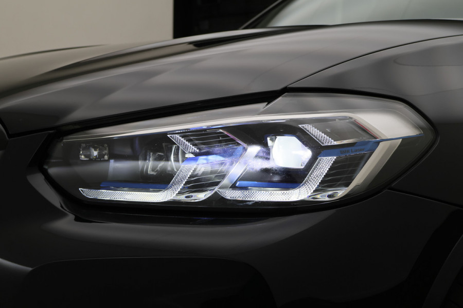 BMW X3 xDrive30e High Executive M-pakket Laser, Panoramadak, Leer, 360° Camera, Apple CarPlay, Head-Up, 20''