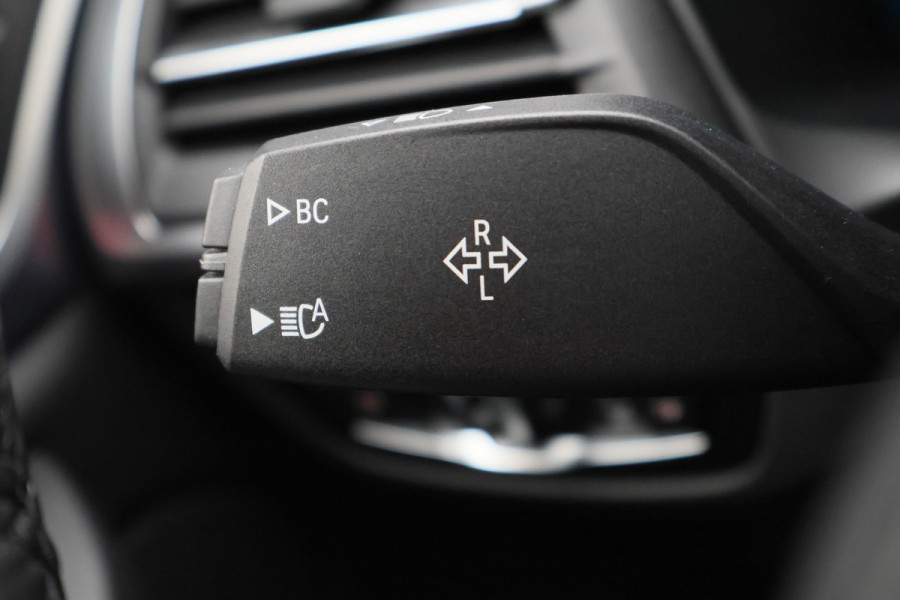 BMW X3 xDrive30e High Executive M-pakket Laser, Panoramadak, Leer, 360° Camera, Apple CarPlay, Head-Up, 20''