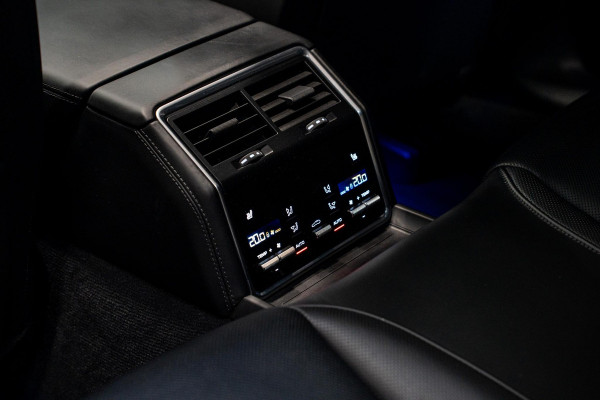 Porsche Panamera Sport Turismo 2.9 4 E-Hybrid *Sport-Design / BOSE / Vierwielbesturing / Stoelventilatie / Soft-Close / Panorama / HUD*