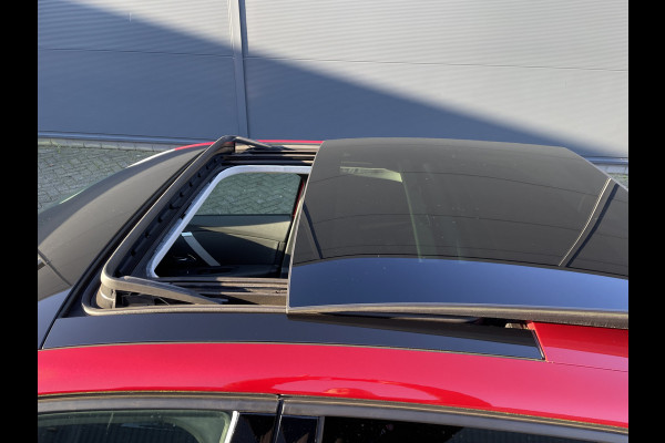 Citroën C4 130pk Shine (Elektrisch Schuifdak - Camera - Keyless Entry - Pack Hifi - Leder - Parkeersensoren V+A - LED - Head up)