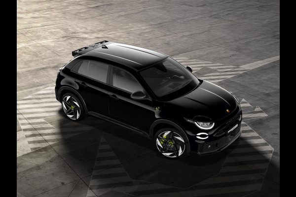 Abarth 600e Competizione 54 kWh | Clima | Adapt. Cruise | Alcantara | Camera | Apple Carplay | Elektr. A-Klep | BSM | Keyless| 20" | Sperdifferentieel | Winter Pack