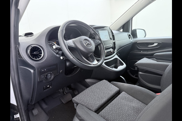 Mercedes-Benz Vito 116CDI Automaat Trekhaak Navi Ecc Cruise Control Euro 6 Camera Bluetooth Sortimo Kasten Stoelverwarming Cruise Control Pdc Lane  Betonplex Vloer Schuifdeur Achterdeuren Licht-/regensensor Zijwind assistent 1e Eigenaar 2.500KG Trekgewicht