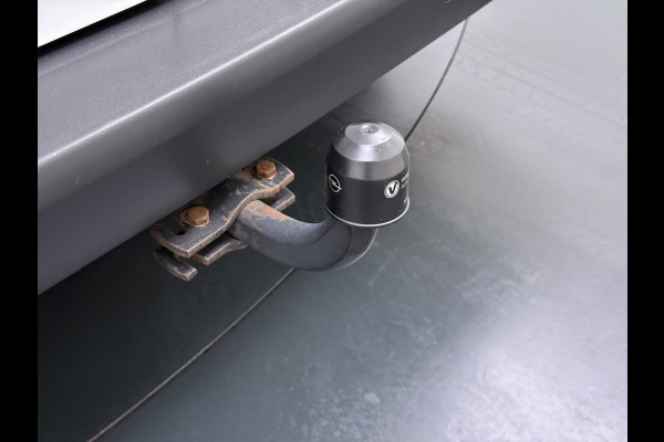 Mercedes-Benz Vito 116CDI Automaat Trekhaak Navi Ecc Cruise Control Euro 6 Camera Bluetooth Sortimo Kasten Stoelverwarming Cruise Control Pdc Lane  Betonplex Vloer Schuifdeur Achterdeuren Licht-/regensensor Zijwind assistent 1e Eigenaar 2.500KG Trekgewicht