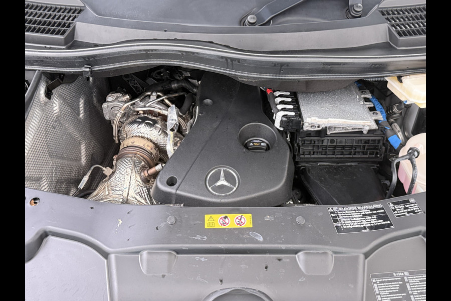 Mercedes-Benz Vito 116CDI Automaat Trekhaak Navi Ecc Cruise Control Euro 6 Camera Bluetooth Sortimo Kasten Stoelverwarming Cruise Control Pdc Lane  Betonplex Vloer Schuifdeur Achterdeuren Licht-/regensensor Zijwind assistent 1e Eigenaar 2.500KG Trekgewicht