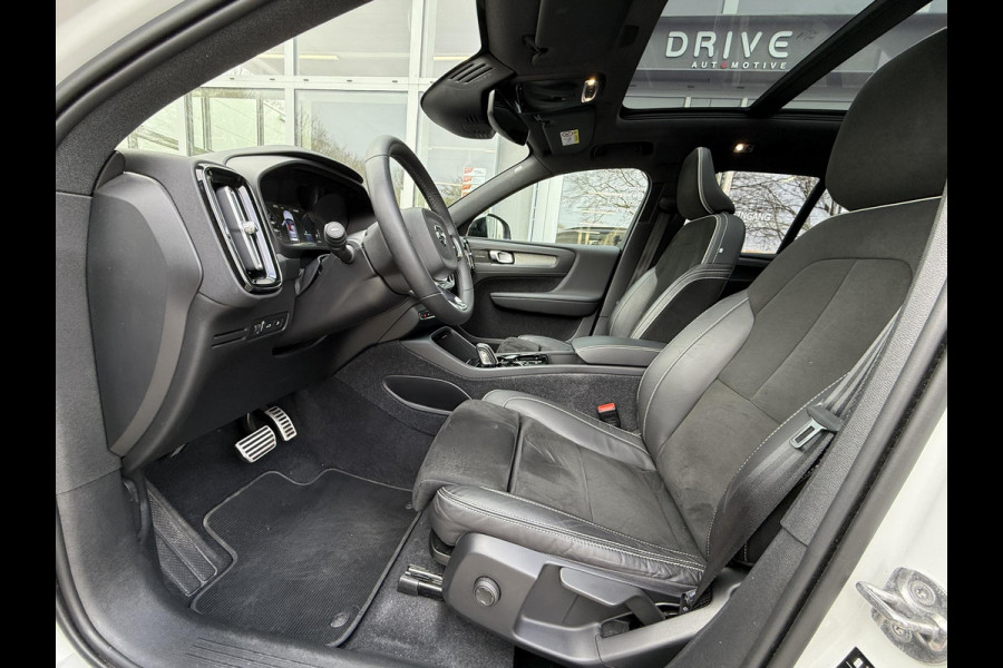 Volvo XC40 1.5 T4 Recharge R-Design |Pano|H/K|Winterpakket|360Cam|Trekhaak