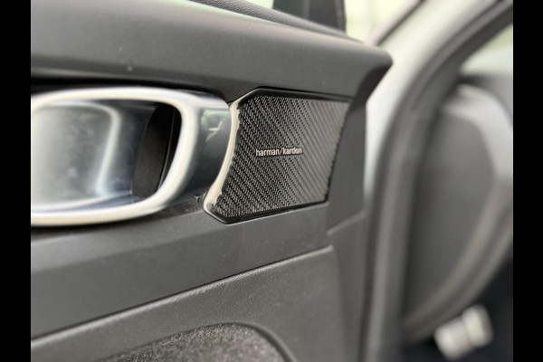 Volvo XC40 1.5 T4 Recharge R-Design |Pano|H/K|Winterpakket|360Cam|Trekhaak