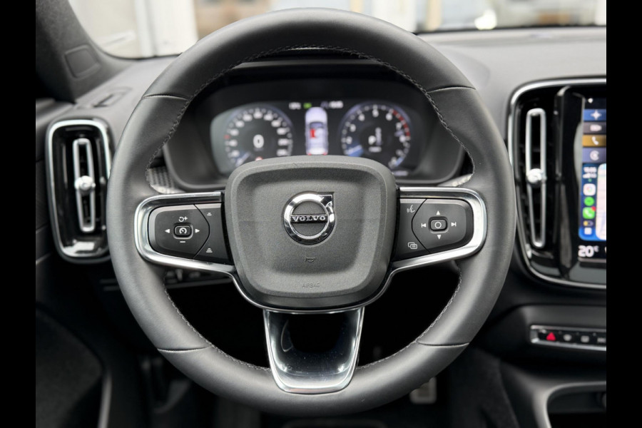 Volvo XC40 1.5 T4 Recharge R-Design |Pano|H/K|Winterpakket|360Cam|Trekhaak