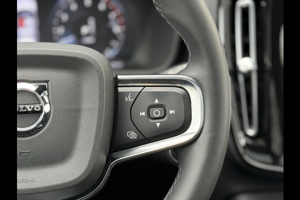 Volvo XC40 1.5 T4 Recharge R-Design |Pano|H/K|Winterpakket|360Cam|Trekhaak