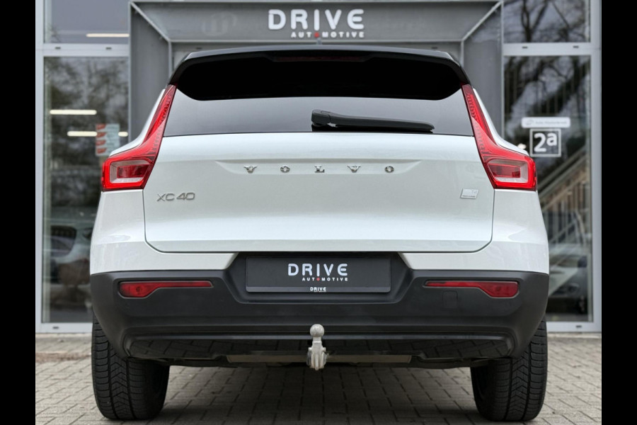 Volvo XC40 1.5 T4 Recharge R-Design |Pano|H/K|Winterpakket|360Cam|Trekhaak