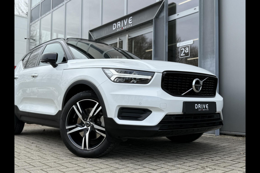 Volvo XC40 1.5 T4 Recharge R-Design |Pano|H/K|Winterpakket|360Cam|Trekhaak