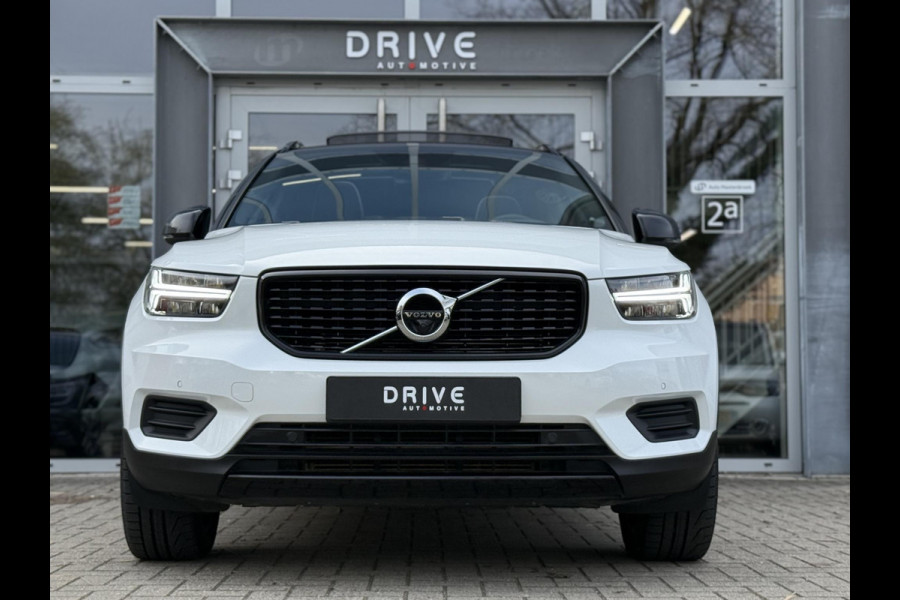 Volvo XC40 1.5 T4 Recharge R-Design |Pano|H/K|Winterpakket|360Cam|Trekhaak