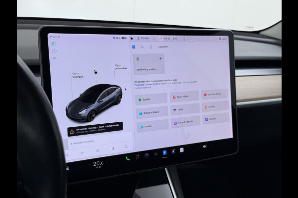 Tesla Model 3 Long Range AWD 75kWh AutoPilot Leder Panoramadak Adaptive-Cruise Camera's Elektr.-Stuur+Stoelen+Spiegels+Geheugen+Easy-Entry+Ver SOH 87% Navi LED DAB Voorverwarmen interieur Keyless One-Pedal-Drive 4WD Origineel Nederlandse Auto