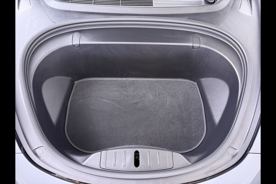 Tesla Model 3 Long Range AWD 75kWh AutoPilot Leder Panoramadak Adaptive-Cruise Camera's Elektr.-Stuur+Stoelen+Spiegels+Geheugen+Easy-Entry+Ver SOH 87% Navi LED DAB Voorverwarmen interieur Keyless One-Pedal-Drive 4WD Origineel Nederlandse Auto