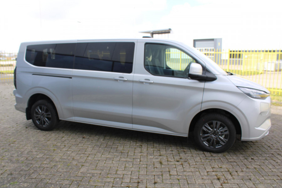 Ford Transit Custom 340 2.5 PHEV L2H1 Limited 233pk |  Kombi | Incl. BTW/BPM | Dubbele zijschuifdeur | Privacy Glass | Inklapbare trekhaak | 17 inch lichtmetalen velgen | Driver Assistance Pack Premium | Verwarmbaar stuurwiel