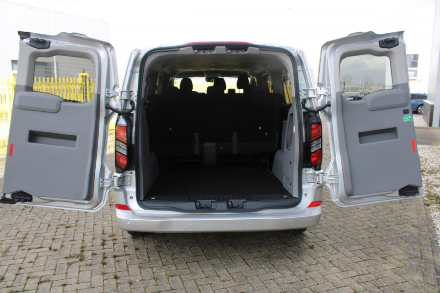 Ford Transit Custom 340 2.5 PHEV L2H1 Limited 233pk |  Kombi | Incl. BTW/BPM | Dubbele zijschuifdeur | Privacy Glass | Inklapbare trekhaak | 17 inch lichtmetalen velgen | Driver Assistance Pack Premium | Verwarmbaar stuurwiel