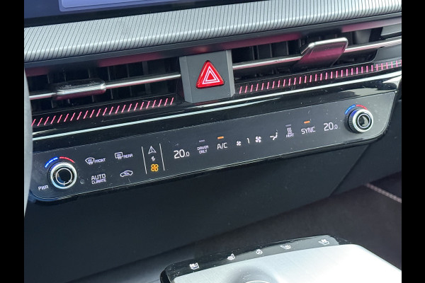 Kia Ev6 GT-Line 77.4kWh SOH 100% Warmtepomp V2L Panorama-schuifdak Meridian-Audio Head-Up Stoel-Massage+Ventilatie Elek.Stoelen+Memory 3 DAB Elek.Achterklep Lmv Lane Assist Privacy Glas Laden tot 240kW 1e Eigenaar Origineel Nederlandse Auto