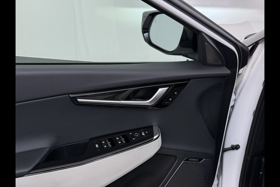 Kia Ev6 GT-Line 77.4kWh SOH 100% Warmtepomp V2L Panorama-schuifdak Meridian-Audio Head-Up Stoel-Massage+Ventilatie Elek.Stoelen+Memory 3 DAB Elek.Achterklep Lmv Lane Assist Privacy Glas Laden tot 240kW 1e Eigenaar Origineel Nederlandse Auto