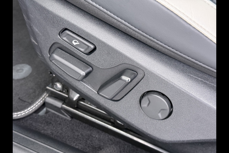 Kia Ev6 GT-Line 77.4kWh SOH 100% Warmtepomp V2L Panorama-schuifdak Meridian-Audio Head-Up Stoel-Massage+Ventilatie Elek.Stoelen+Memory 3 DAB Elek.Achterklep Lmv Lane Assist Privacy Glas Laden tot 240kW 1e Eigenaar Origineel Nederlandse Auto