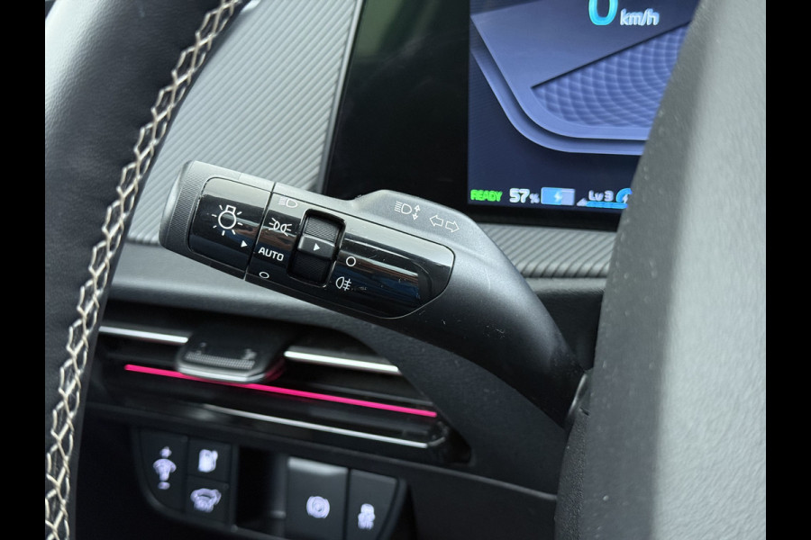 Kia Ev6 GT-Line 77.4kWh SOH 100% Warmtepomp V2L Panorama-schuifdak Meridian-Audio Head-Up Stoel-Massage+Ventilatie Elek.Stoelen+Memory 3 DAB Elek.Achterklep Lmv Lane Assist Privacy Glas Laden tot 240kW 1e Eigenaar Origineel Nederlandse Auto
