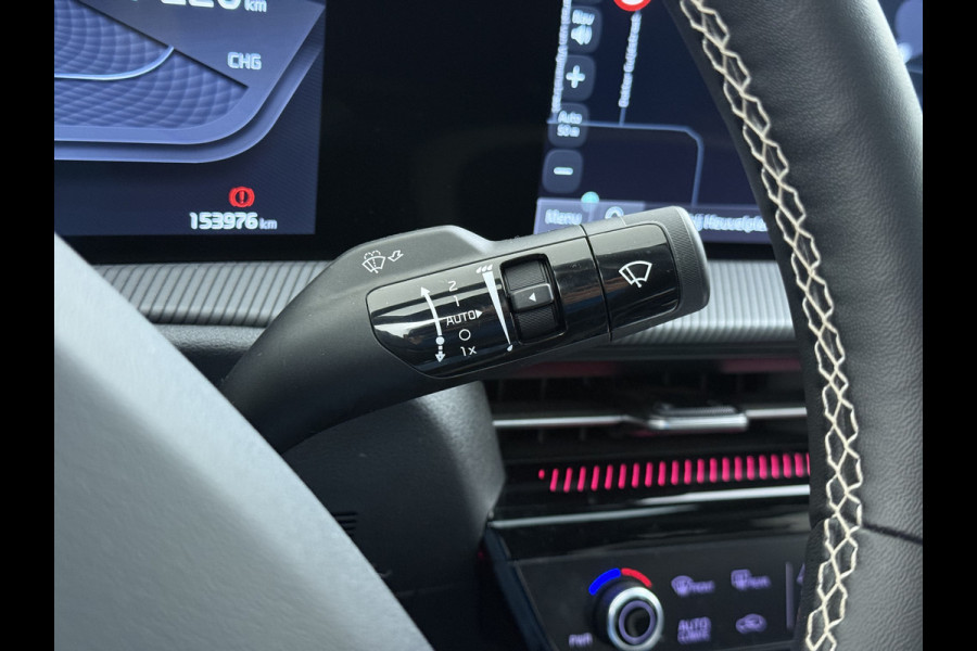 Kia Ev6 GT-Line 77.4kWh SOH 100% Warmtepomp V2L Panorama-schuifdak Meridian-Audio Head-Up Stoel-Massage+Ventilatie Elek.Stoelen+Memory 3 DAB Elek.Achterklep Lmv Lane Assist Privacy Glas Laden tot 240kW 1e Eigenaar Origineel Nederlandse Auto