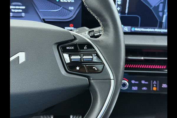 Kia Ev6 GT-Line 77.4kWh SOH 100% Warmtepomp V2L Panorama-schuifdak Meridian-Audio Head-Up Stoel-Massage+Ventilatie Elek.Stoelen+Memory 3 DAB Elek.Achterklep Lmv Lane Assist Privacy Glas Laden tot 240kW 1e Eigenaar Origineel Nederlandse Auto