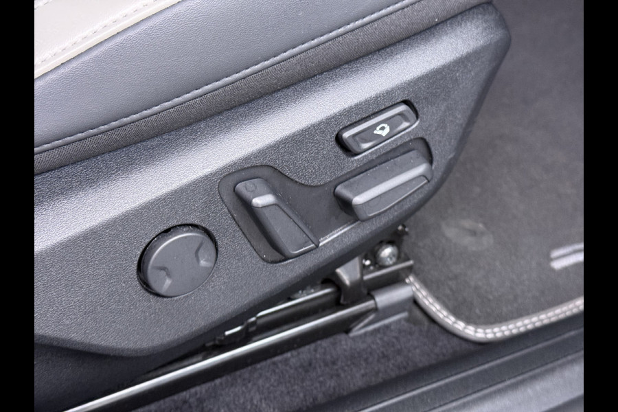 Kia Ev6 GT-Line 77.4kWh SOH 100% Warmtepomp V2L Panorama-schuifdak Meridian-Audio Head-Up Stoel-Massage+Ventilatie Elek.Stoelen+Memory 3 DAB Elek.Achterklep Lmv Lane Assist Privacy Glas Laden tot 240kW 1e Eigenaar Origineel Nederlandse Auto