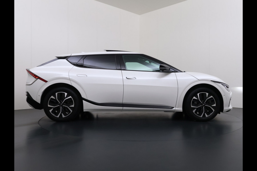 Kia Ev6 GT-Line 77.4kWh SOH 100% Warmtepomp V2L Panorama-schuifdak Meridian-Audio Head-Up Stoel-Massage+Ventilatie Elek.Stoelen+Memory 3 DAB Elek.Achterklep Lmv Lane Assist Privacy Glas Laden tot 240kW 1e Eigenaar Origineel Nederlandse Auto