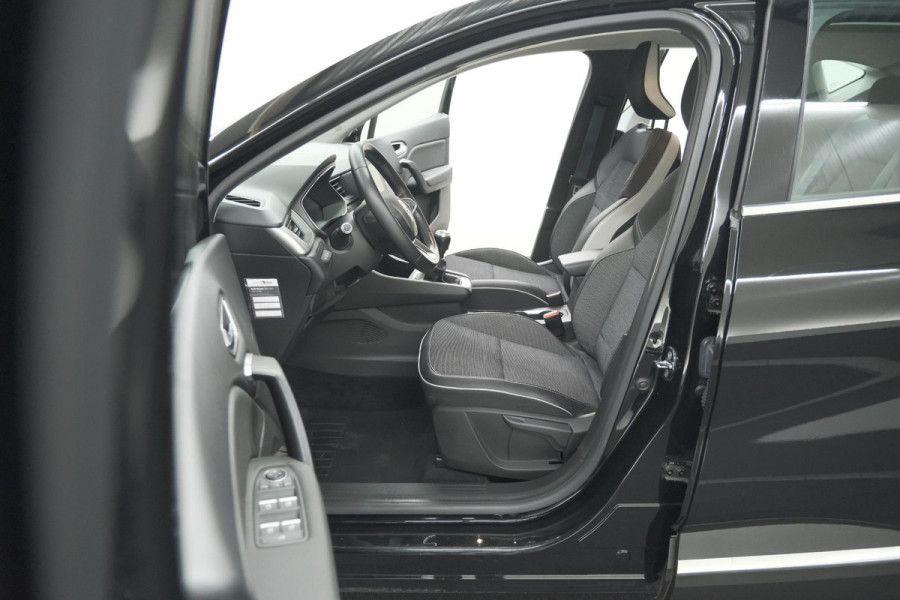 Renault Captur TCe 100 Intens | Camera | Stoelverwarming | Navigatie | Apple Carplay