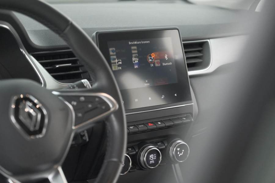 Renault Captur TCe 100 Intens | Camera | Stoelverwarming | Navigatie | Apple Carplay
