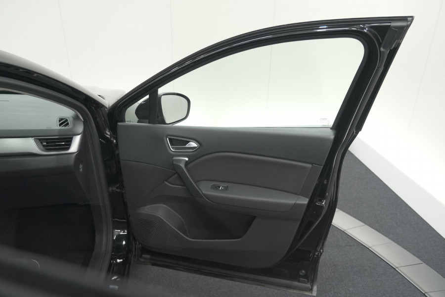 Renault Captur TCe 100 Intens | Camera | Stoelverwarming | Navigatie | Apple Carplay