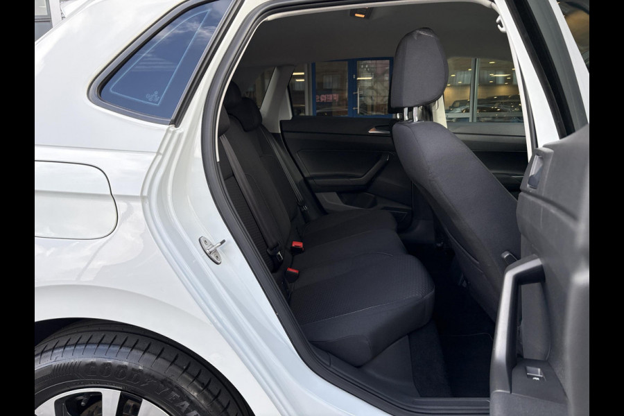 Volkswagen Polo 1.0 MPI Comfortline | Stoelverwarming | PDC | LM Velgen