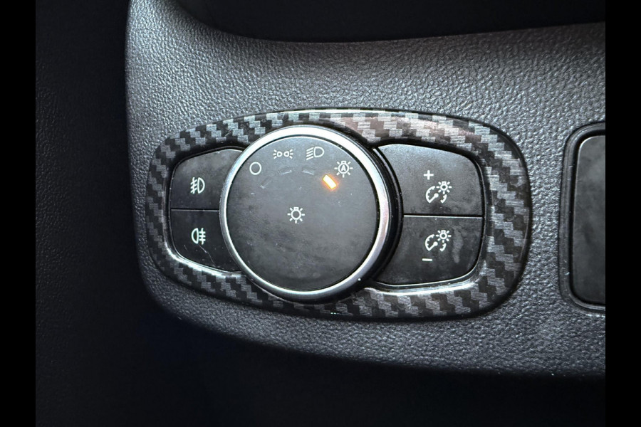 Ford Puma 1.0 EcoBoost Hybrid ST-Line X First Edition LED - Navigatie - B&O - Stuur-/Stoelverwarming - Adaptieve Cruise Control
