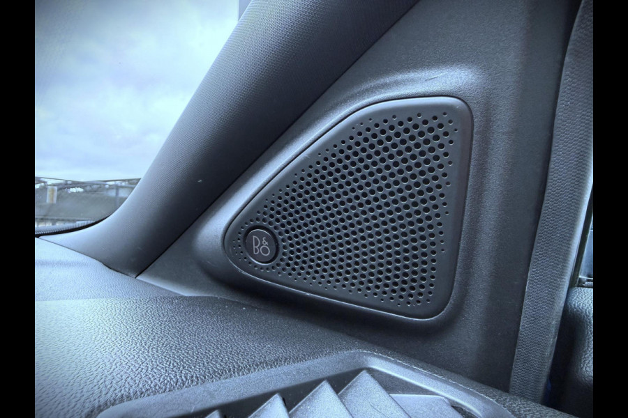 Ford Puma 1.0 EcoBoost Hybrid ST-Line X First Edition LED - Navigatie - B&O - Stuur-/Stoelverwarming - Adaptieve Cruise Control