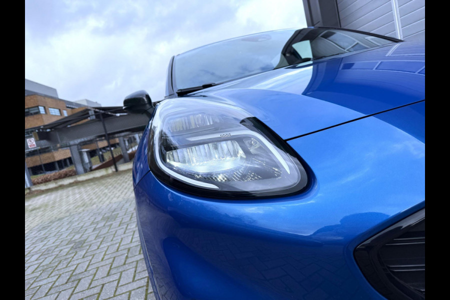 Ford Puma 1.0 EcoBoost Hybrid ST-Line X First Edition LED - Navigatie - B&O - Stuur-/Stoelverwarming - Adaptieve Cruise Control