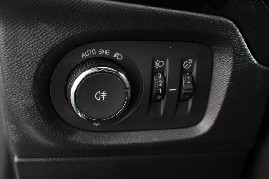 Opel Corsa 1.2 Turbo 100pk GS Line Opel Corsa 1.2 GS Line | Navigatie | Apple Carplay/Android Auto | Climate Control | Cruise Control | Lichtmetalen velgen | Sportstoelen