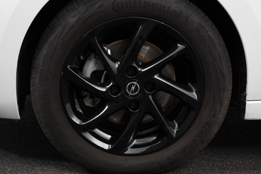 Opel Corsa 1.2 Turbo 100pk GS Line Opel Corsa 1.2 GS Line | Navigatie | Apple Carplay/Android Auto | Climate Control | Cruise Control | Lichtmetalen velgen | Sportstoelen