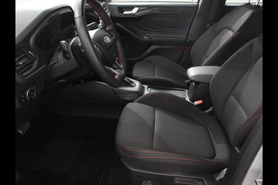 Ford FOCUS Wagon 1.0 125pk Hybrid Automaat ST | Navigatie | Climate control | Cruise control | Apple Carplay/Android Auto | Lichtmetalen velgen | Parkeersensoren | Led Matrix koplampen