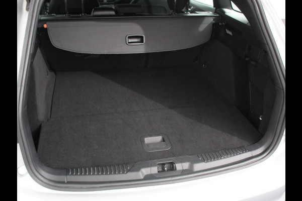 Ford FOCUS Wagon 1.0 125pk Hybrid Automaat ST | Navigatie | Climate control | Cruise control | Apple Carplay/Android Auto | Lichtmetalen velgen | Parkeersensoren | Led Matrix koplampen