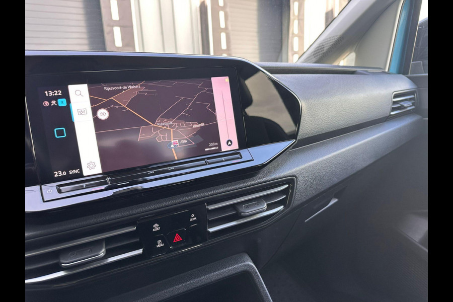 Volkswagen Caddy 1.5 TSI DSG Style 5p | LED | Leder Alcantara | Trekhaak 1500kg | Adaptive CC | Parking Pack |